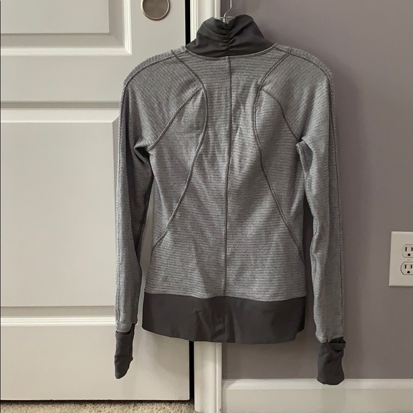 Lululemon Heather Grey Quarter Zip - Picture 3 of 3